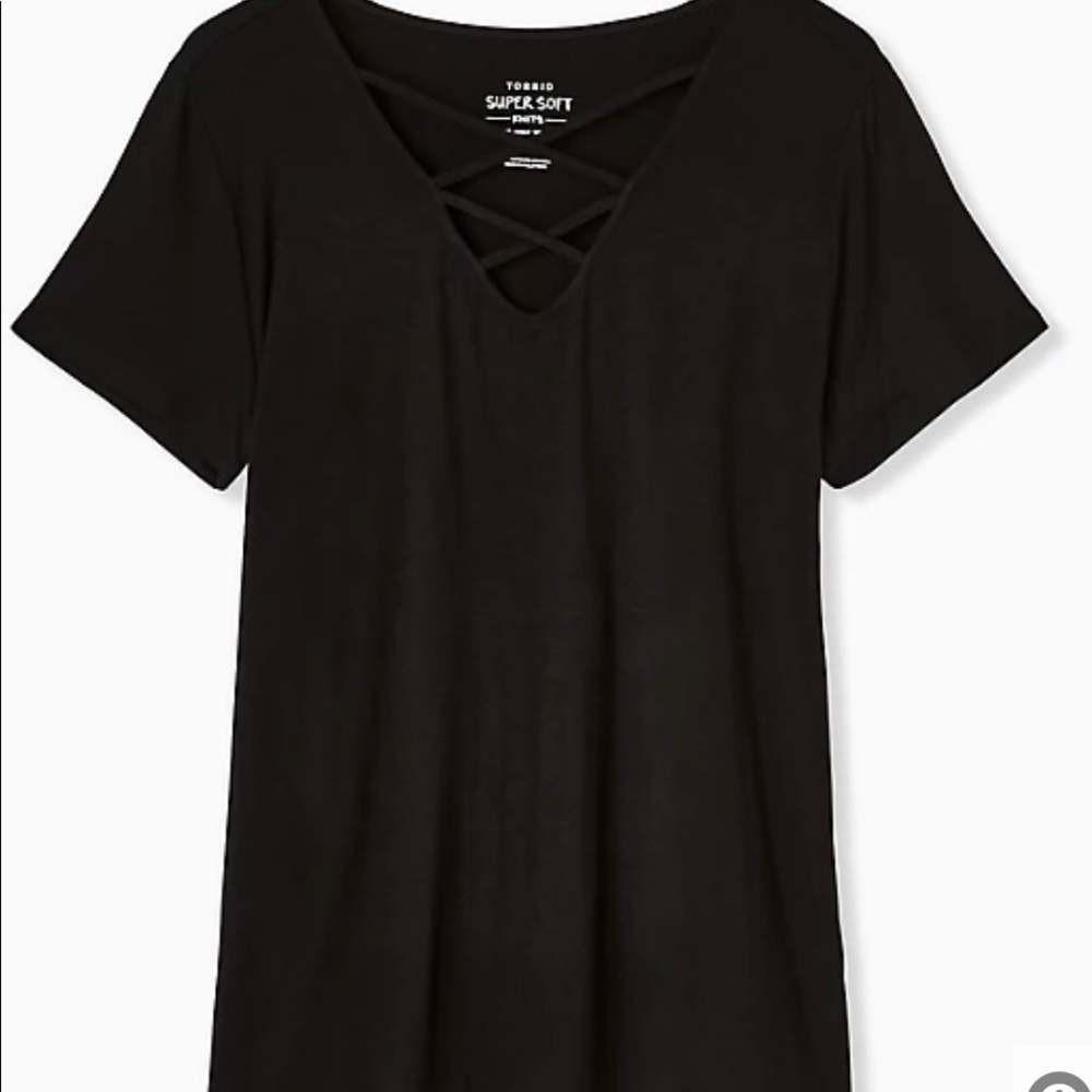 Torrid Lattice Front v-neck tee
